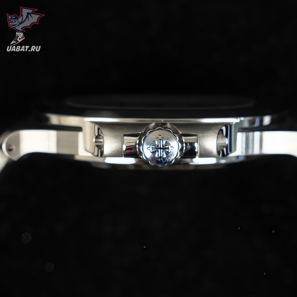 Patek Philippe - Nautilus 40mm 5711 Tiffny Blue SS/SS 3KF Asia 324