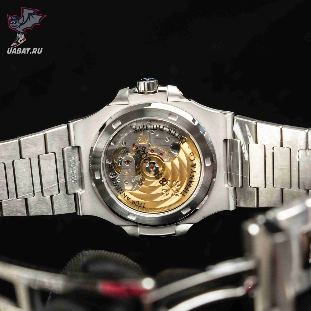 Patek Philippe - Nautilus 40mm 5711 Tiffny Blue SS/SS 3KF Asia 324