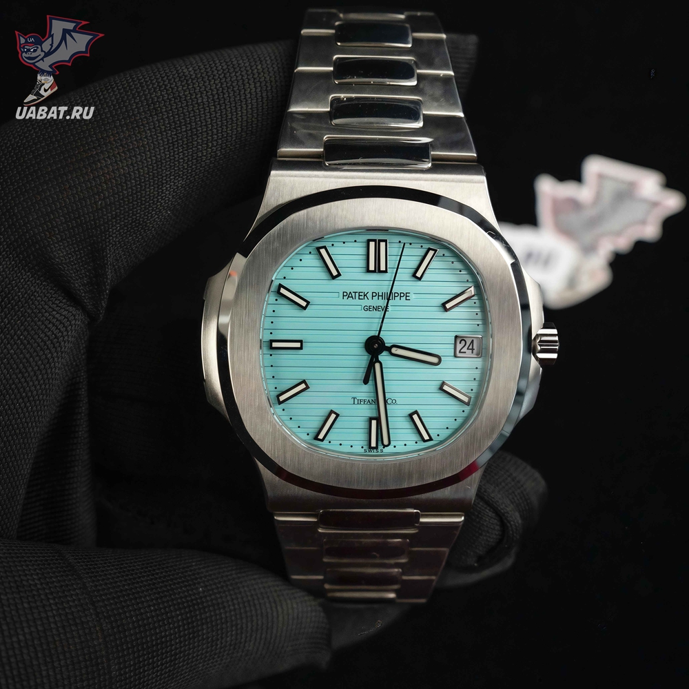 Patek Philippe - Nautilus 40mm 5711 Tiffny Blue SS/SS 3KF Asia 324