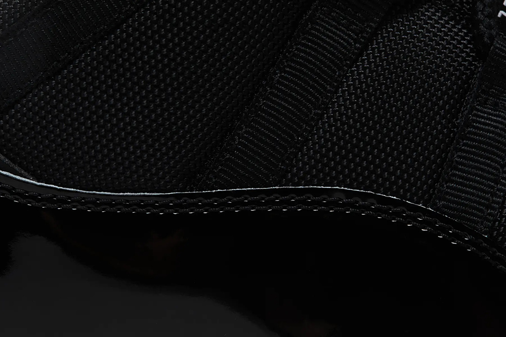 Air Jordan 11 Retro Low