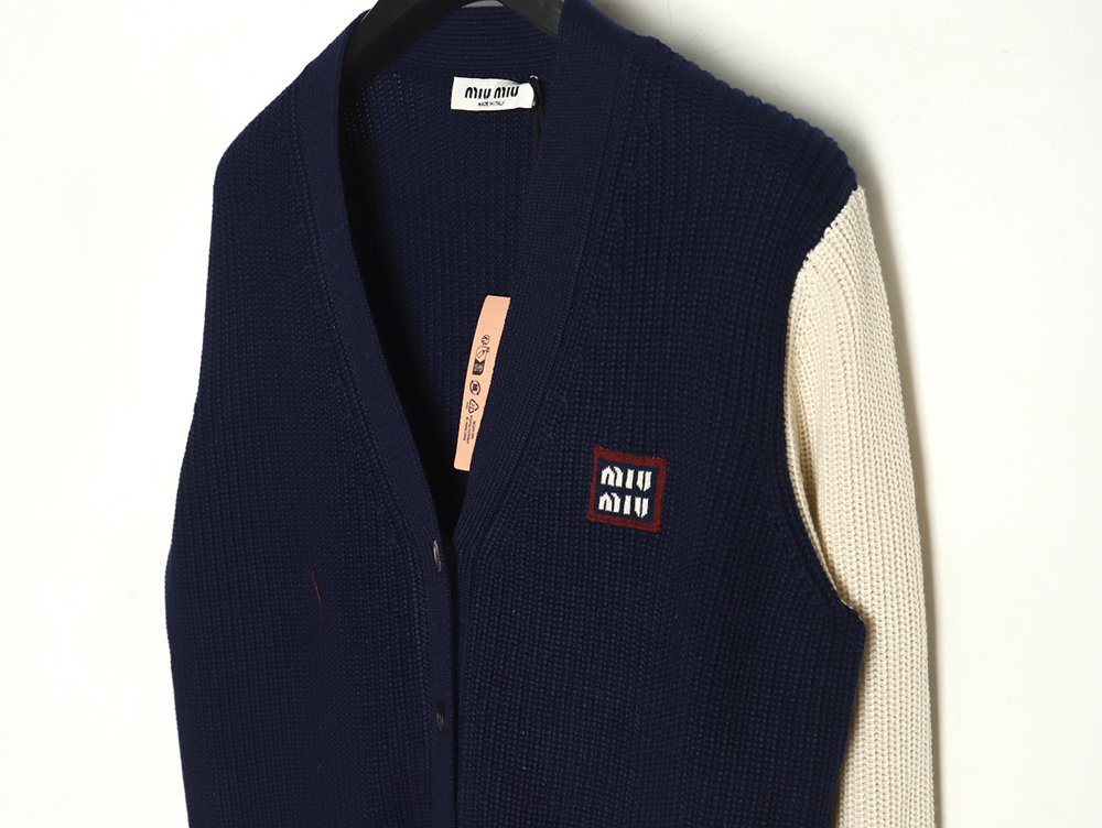 Miu Miu wool cashmere blend white and blue contrast color cardigan