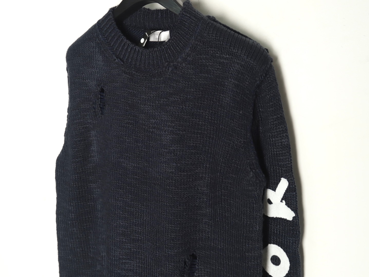 Dior dinosaur chair embroidered crewneck sweater TSK1