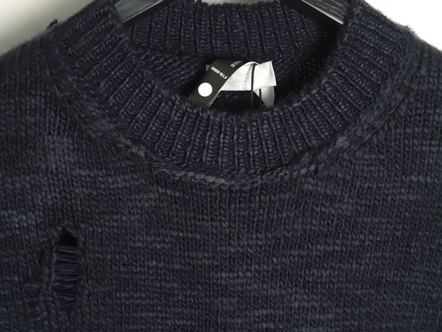 Dior dinosaur chair embroidered crewneck sweater TSK1