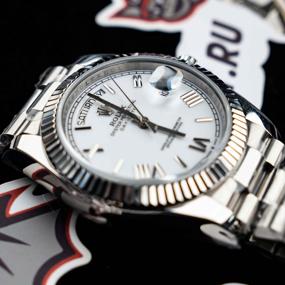 Rolex - DayDate 40mm Flt SS/SS Pearl Wht Roman BP Swiss 2836