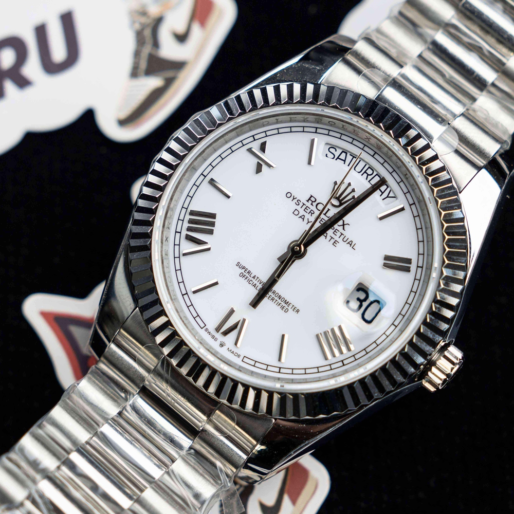 Rolex - DayDate 40mm Flt SS/SS Pearl Wht Roman BP Swiss 2836