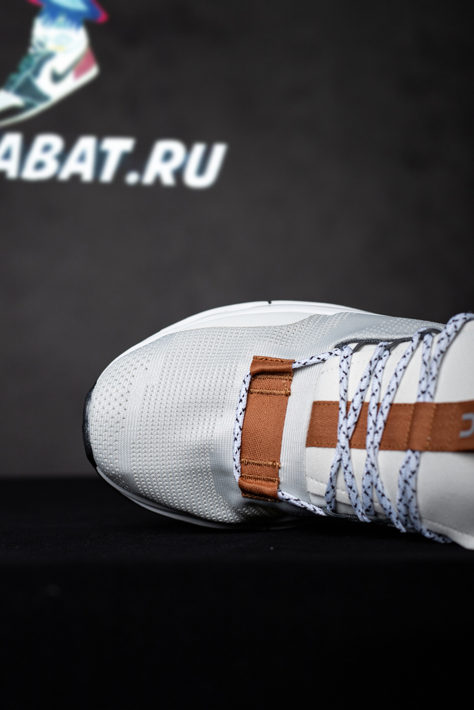 On Cloudnova 2 Running Sneakers