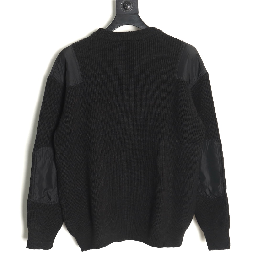 Prada triangle logo iron plate knitted pullover sweater