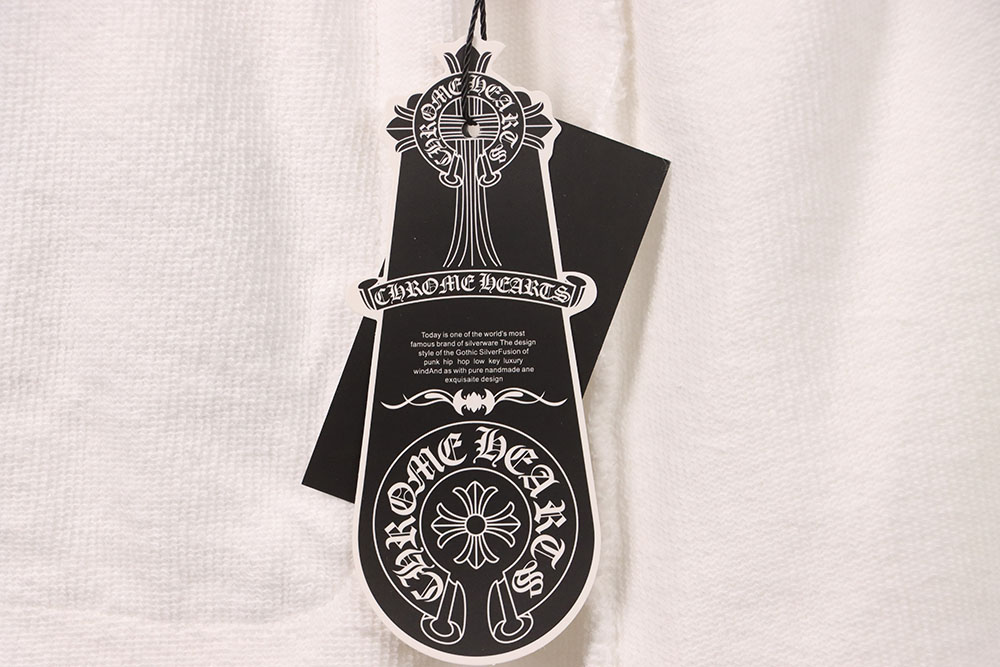 Chrome Hearts Horseshoe Distressed Sanskrit White Shorts
