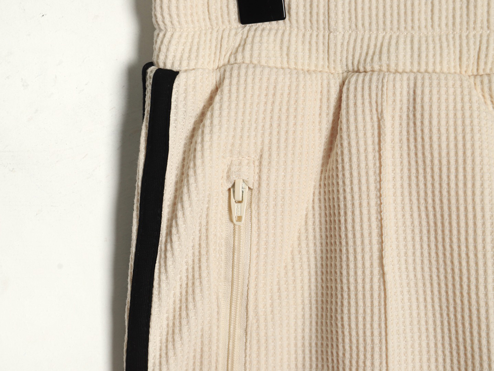 Adidas Logo Embroidered Side Stripe Vintage Sportswear Pants