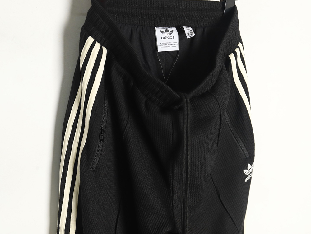 Adidas Logo Embroidered Side Stripe Vintage Sportswear Pants TSK1