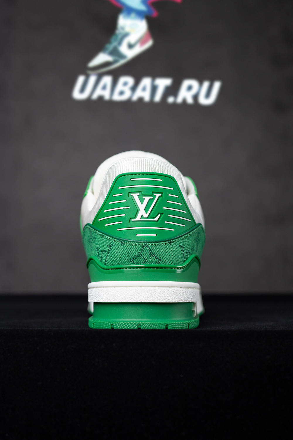 Louis Vuitton Trainer 