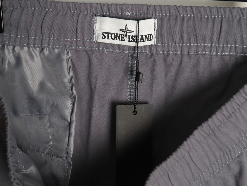 Stone Island Compass patch multi-pocket cargo trousers
