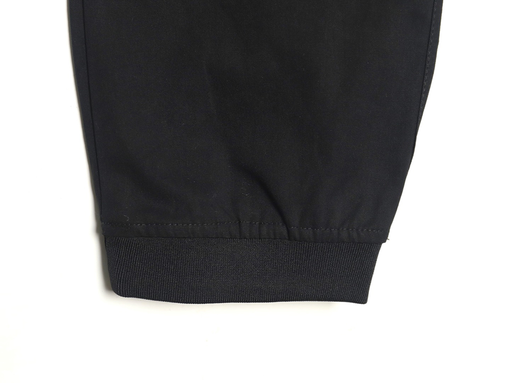 Stone Island Compass patch multi-pocket cargo trousers TSK3