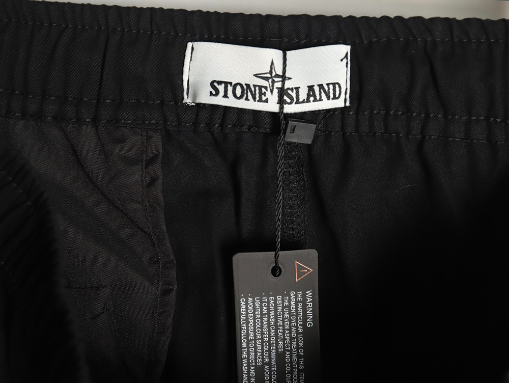 Stone Island Compass patch multi-pocket cargo trousers TSK3