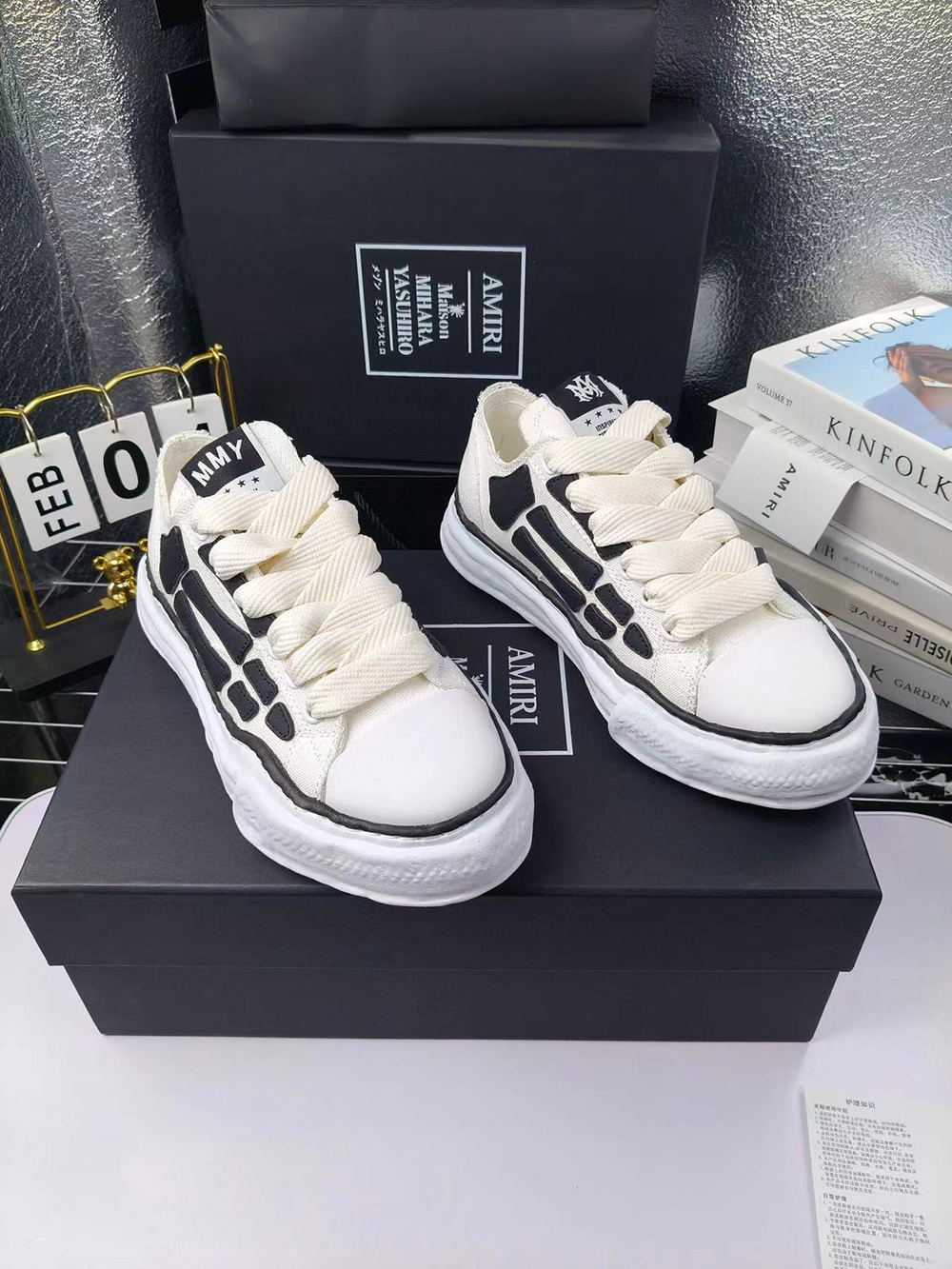 AMIRI MMY Bones & Maison MIHARA YASUHIRO Alabaster