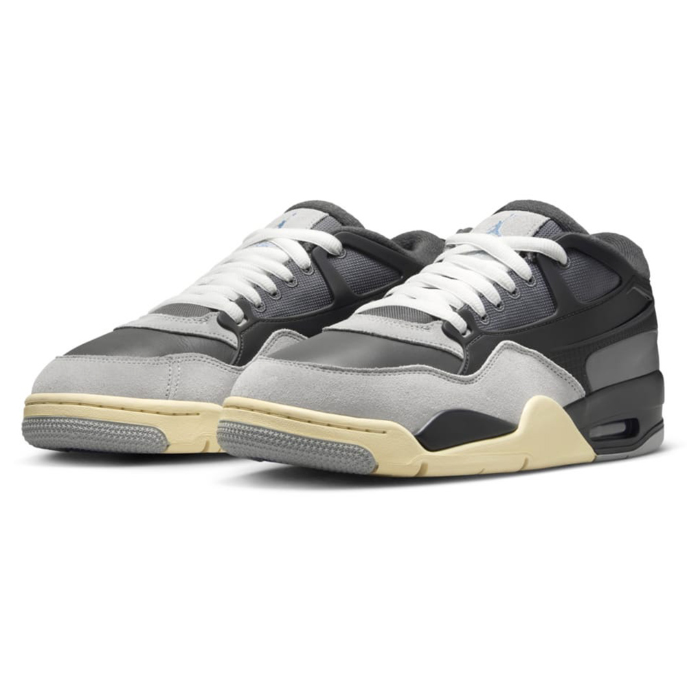 Air Jordan 4 RM