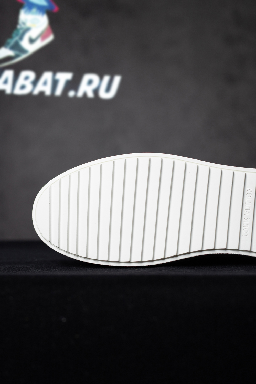 Louis Vuitton Time Out Sneakers
