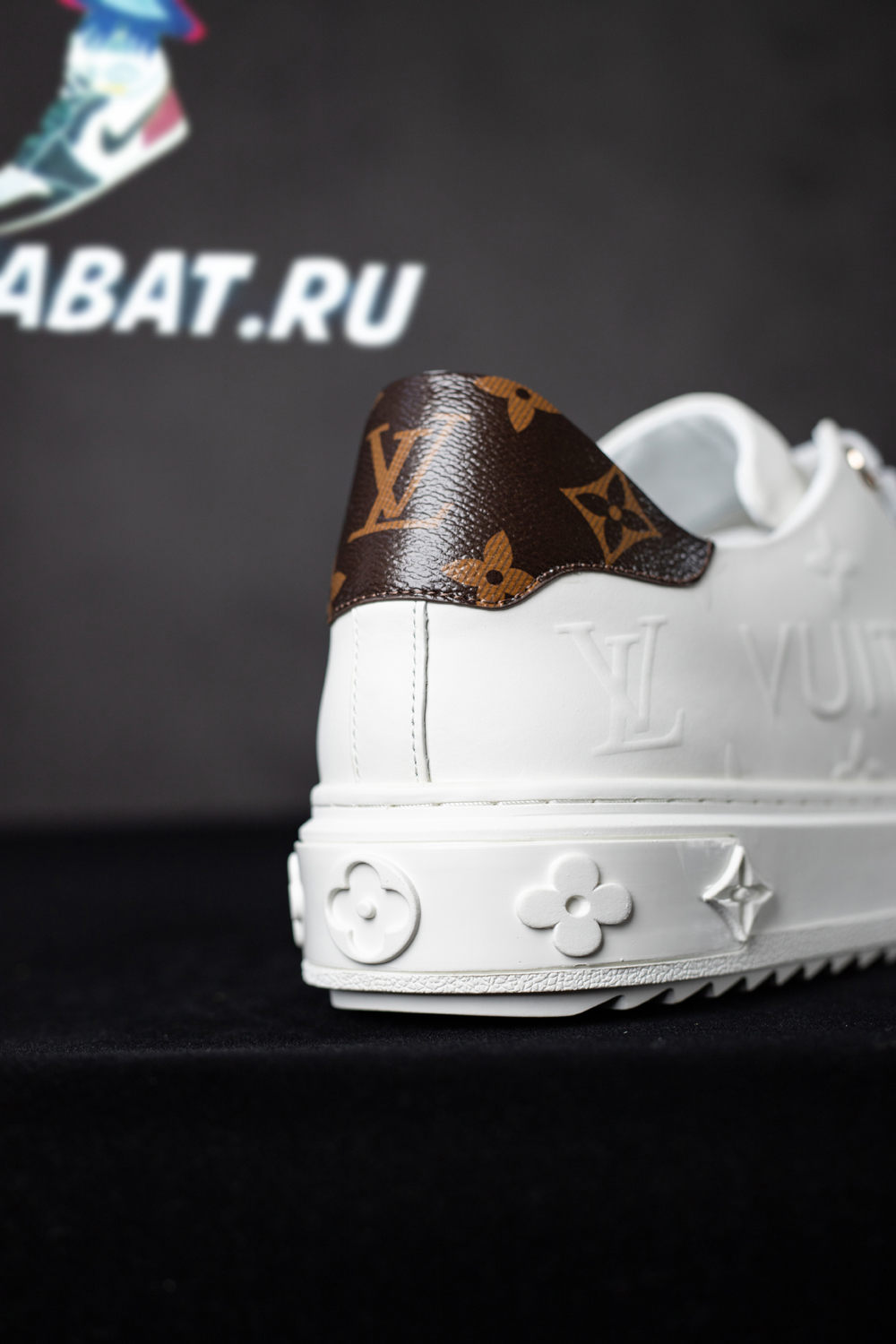 Louis Vuitton Time Out Sneakers