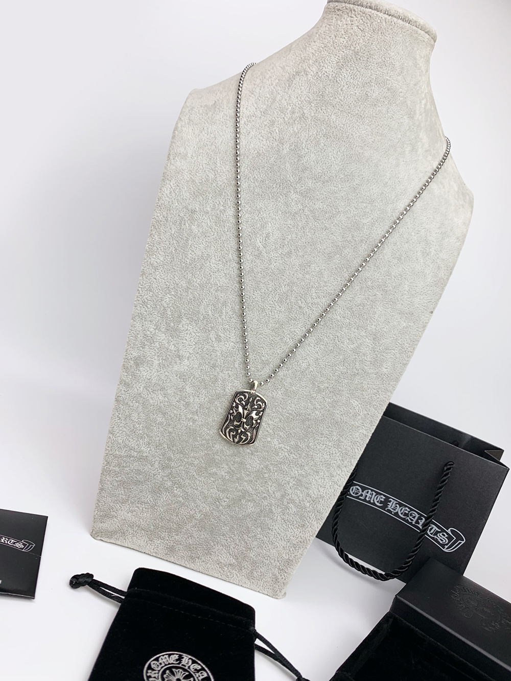Chrome Hearts Necklaces 635126
