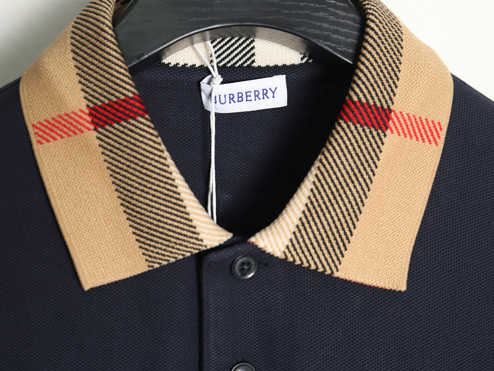 Burberry Classic Collar Check Short Sleeve Polo Shirt TSK3