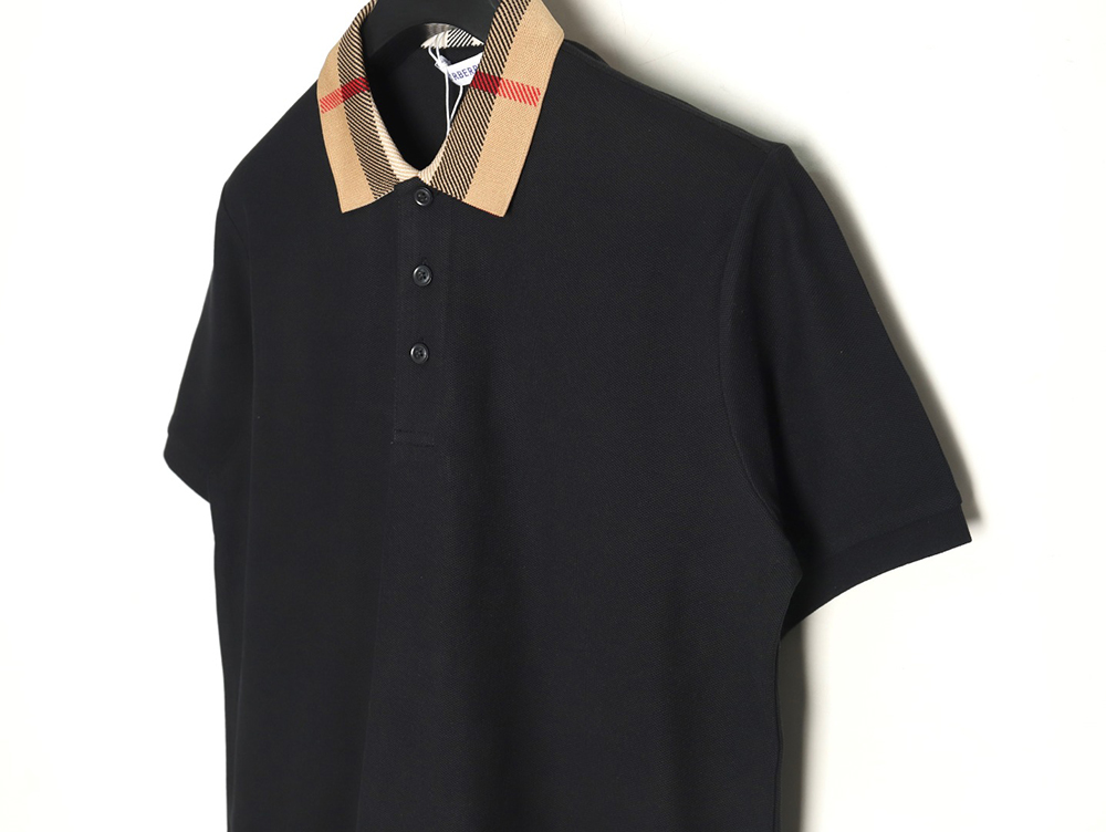 Burberry Classic Collar Check Short Sleeve Polo Shirt TSK4
