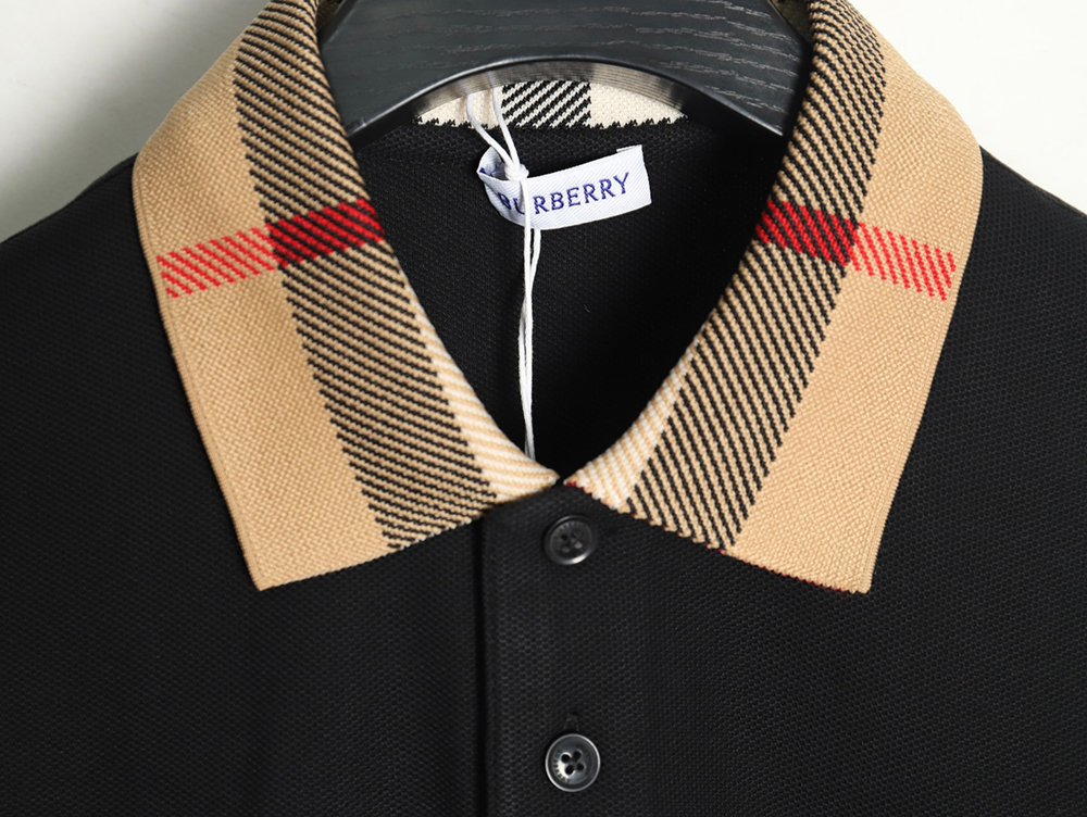 Burberry Classic Collar Check Short Sleeve Polo Shirt TSK4