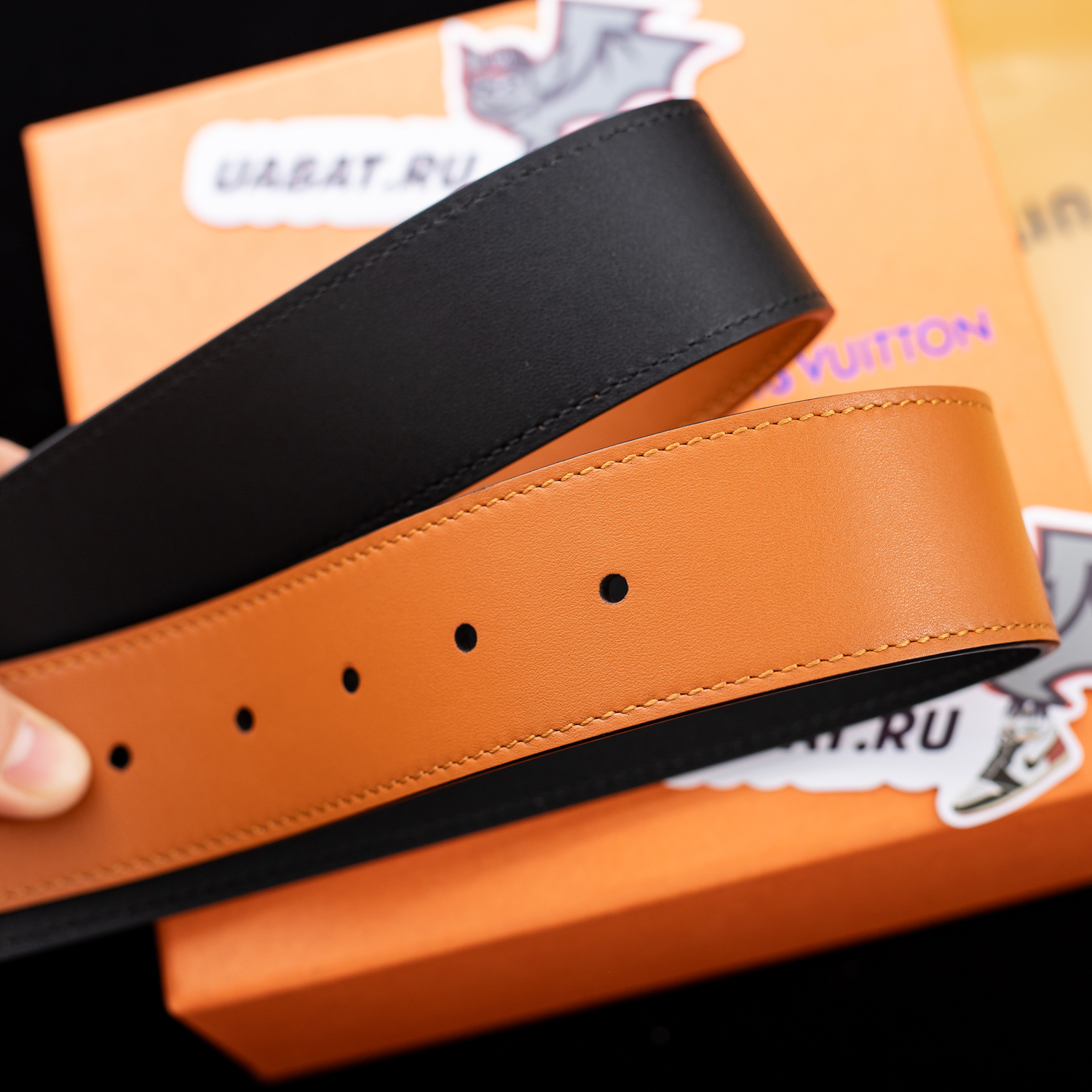Louis Vuitton Belts M0424V 40mm