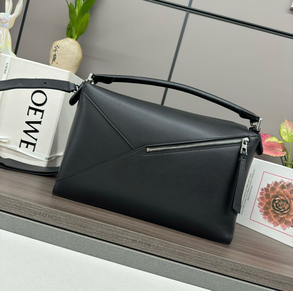 Loewe Puzzle Edge Bags P49X14 33*14.7*21.5cm