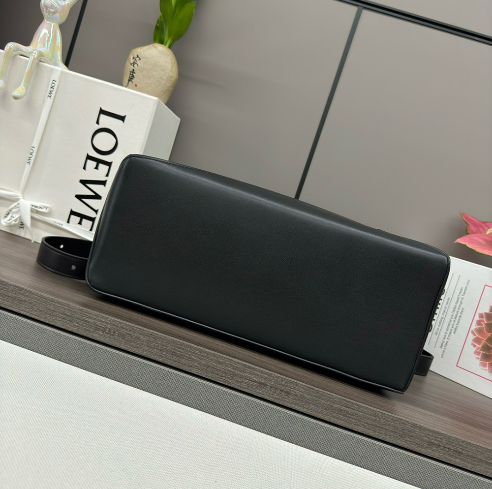 Loewe Puzzle Edge Bags P49X14 33*14.7*21.5cm