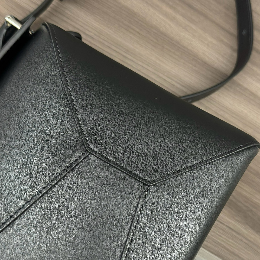 Loewe Puzzle Edge Bags P49X14 33*14.7*21.5cm