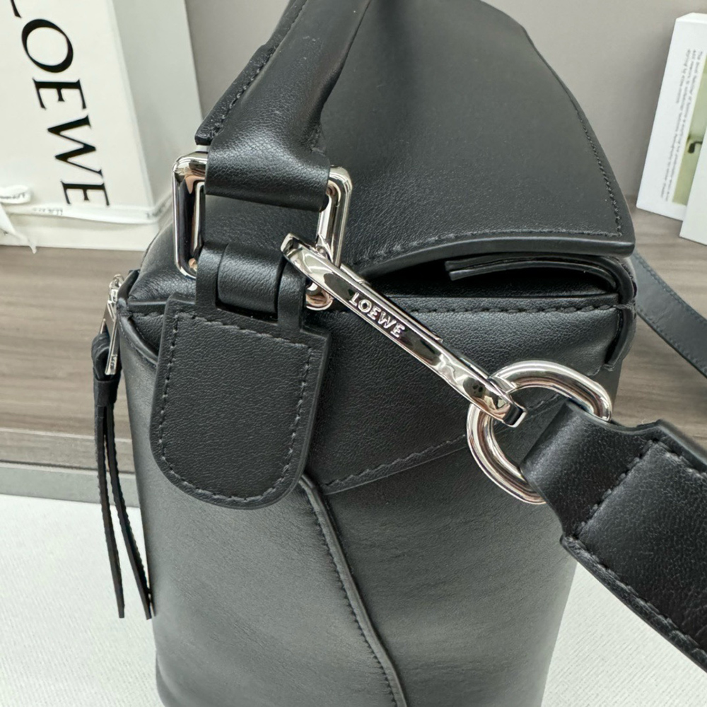 Loewe Puzzle Edge Bags P49X14 33*14.7*21.5cm