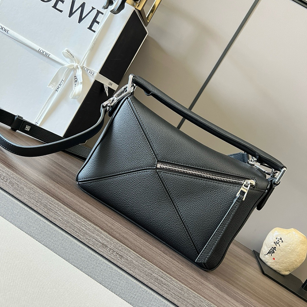 Loewe Small Puzzle Edge Bags P60X41 29*19.5*14cm