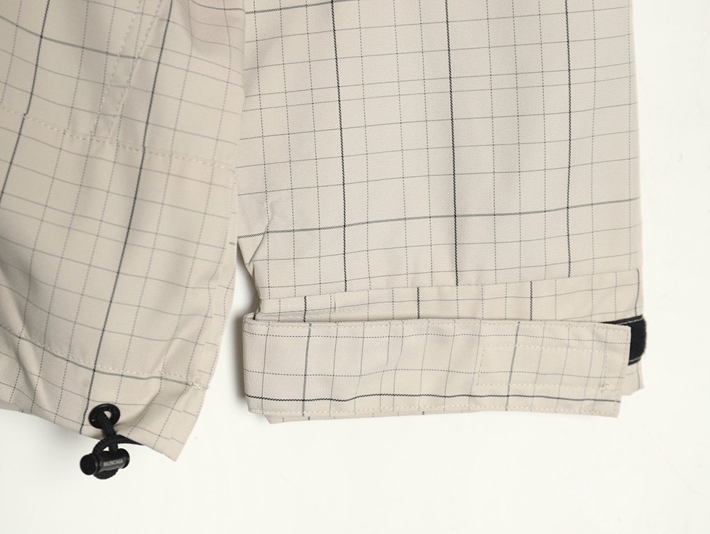 Balenciaga embroidered stand collar half-zip checked jacket