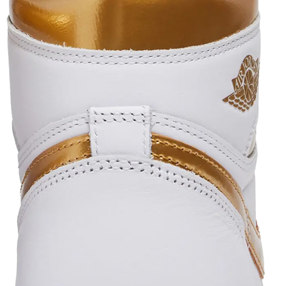 Jordan 1 Retro High OG 'Metallic Gold'