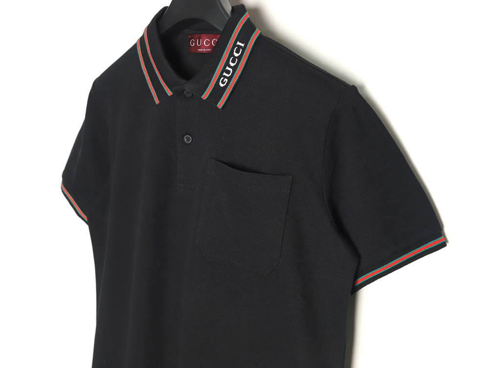 Gucci Neck Lettering Short Sleeve Polo Shirt TSK1