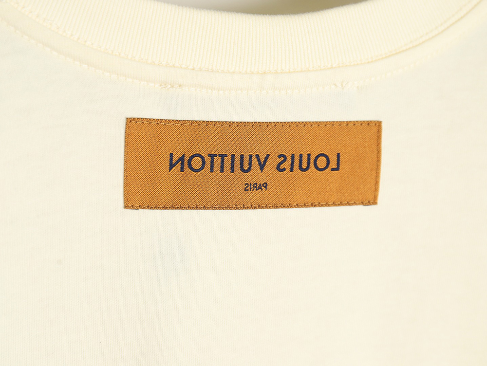 Louis Vuitton fake pocket letter printed short sleeves