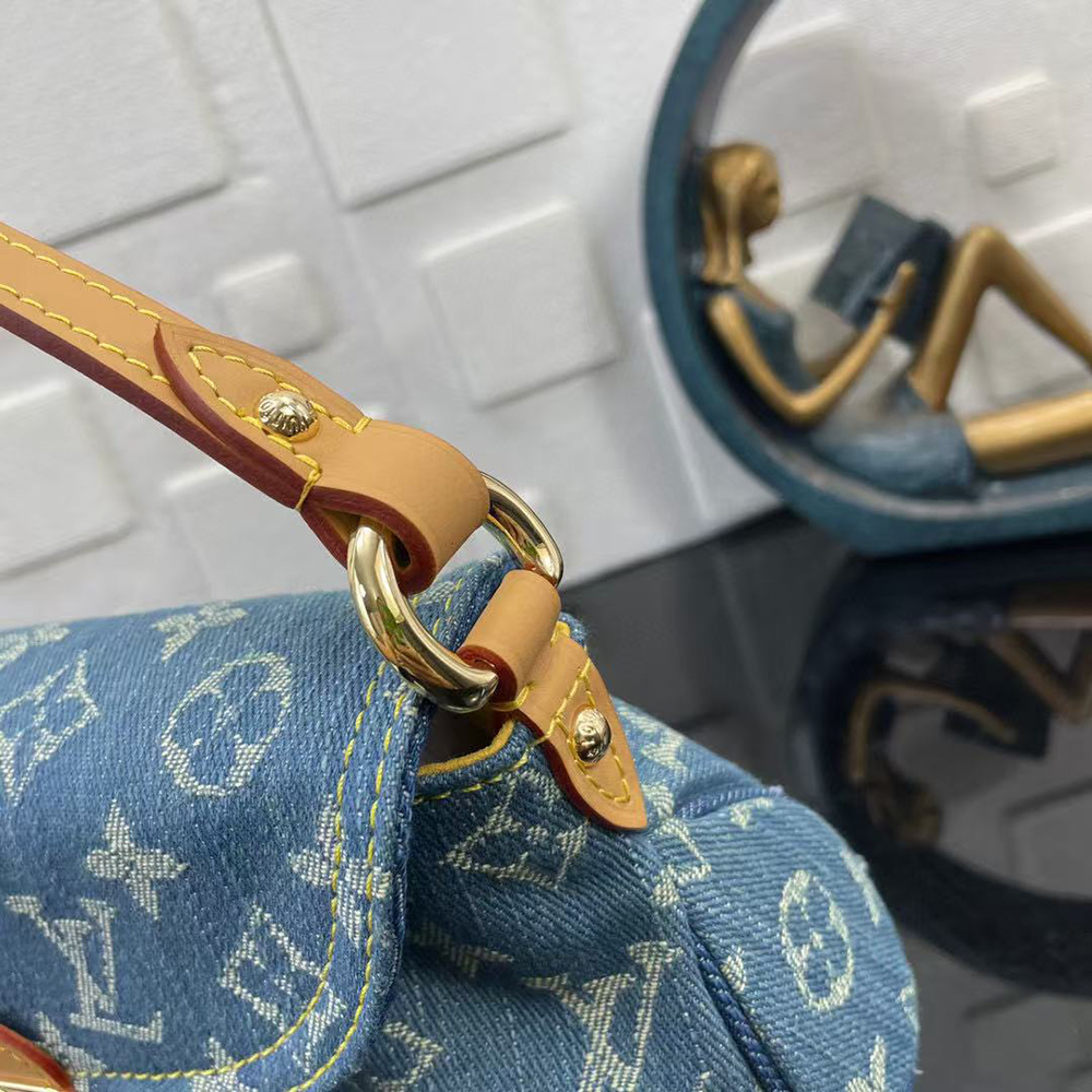 Louis Vuitton Bags M95050 25*15*9cm