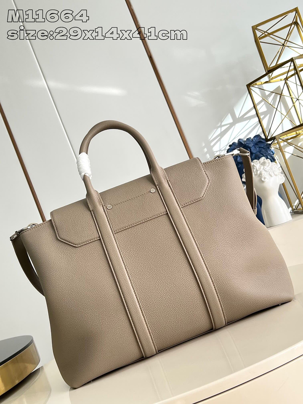 Louis Vuitton Georges Tote Bags M11644 29*14*41cm