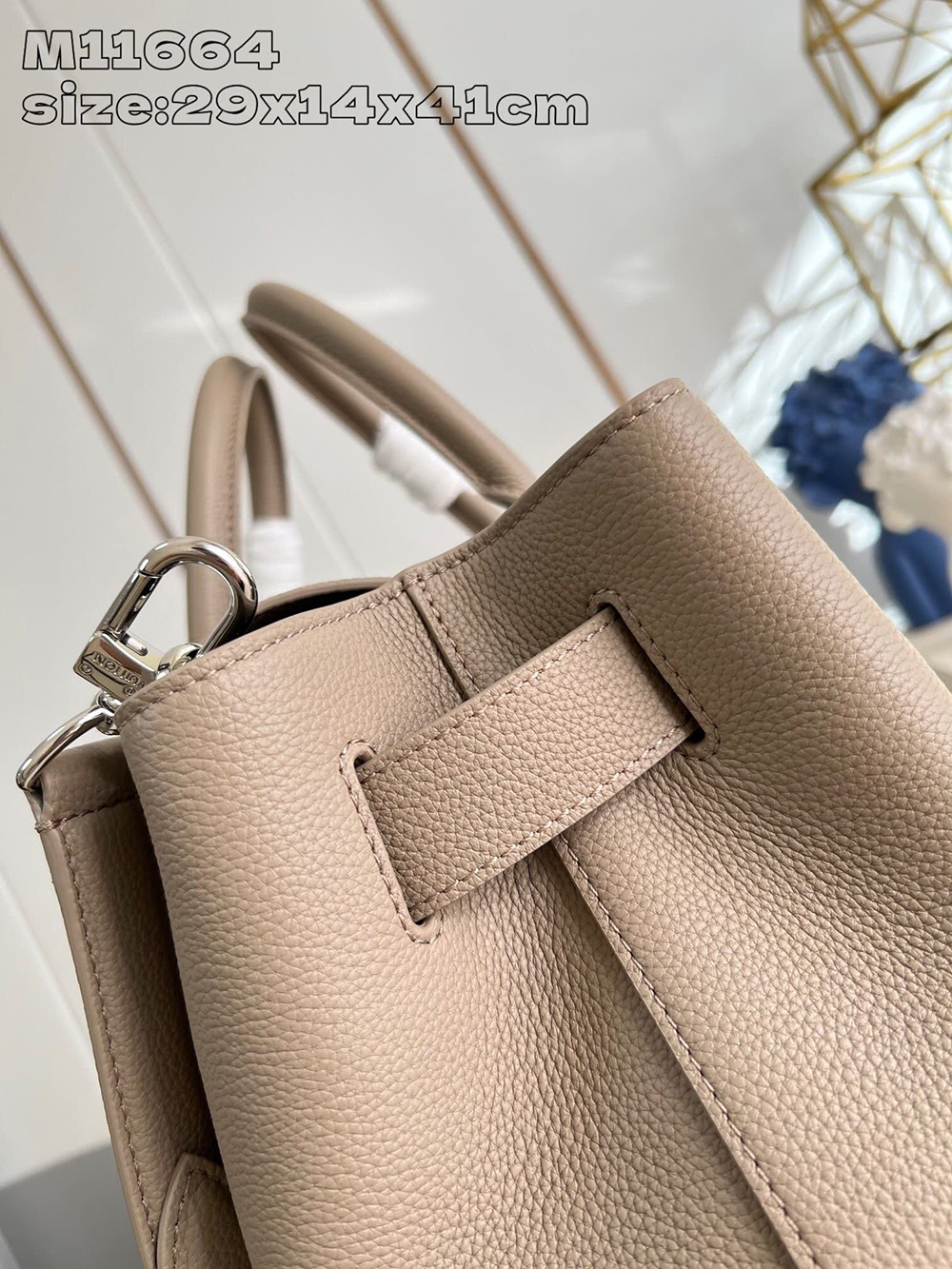 Louis Vuitton Georges Tote Bags M11644 29*14*41cm