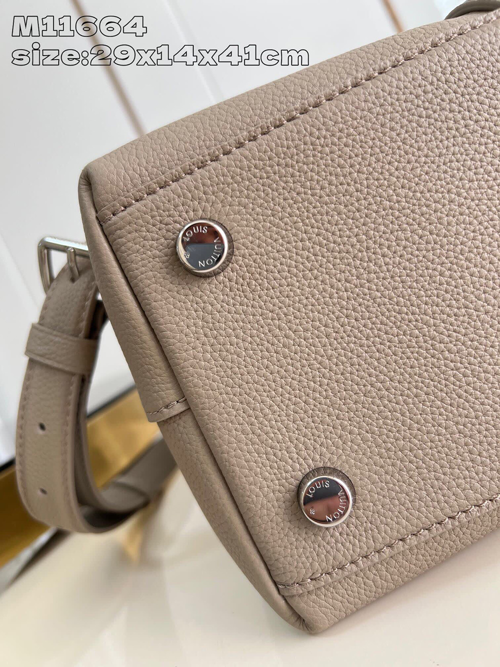 Louis Vuitton Georges Tote Bags M11644 29*14*41cm