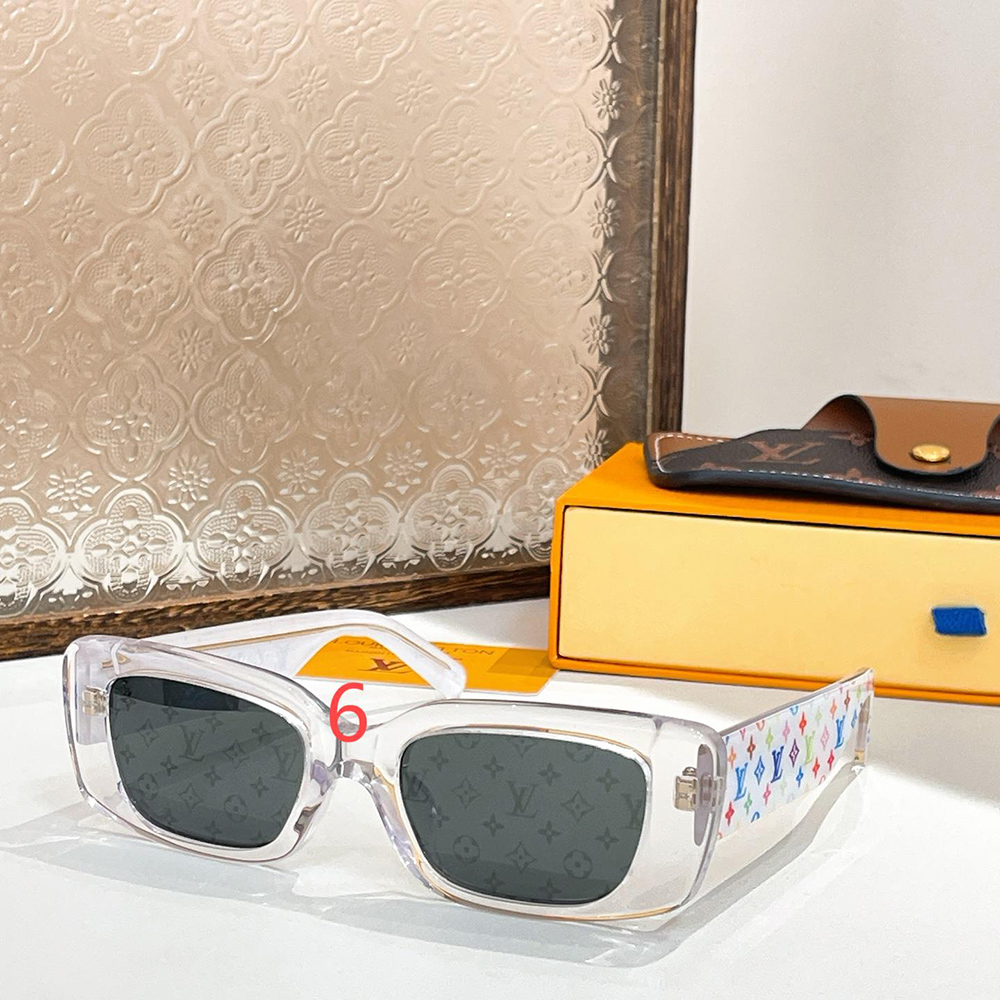 Louis Vuitton & TM Multigram Cat Eye Sunglasses Z2711W