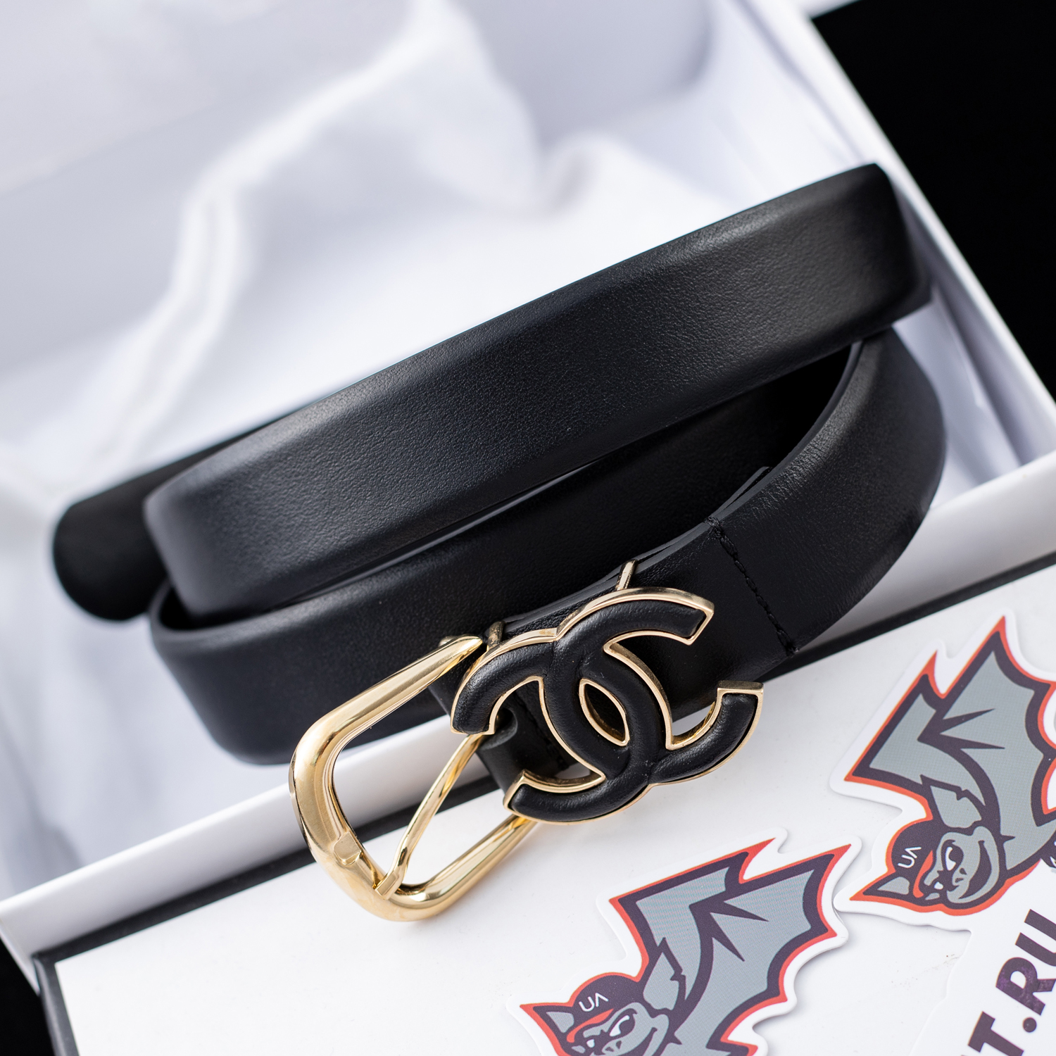Chanel Leather Belts N08679
