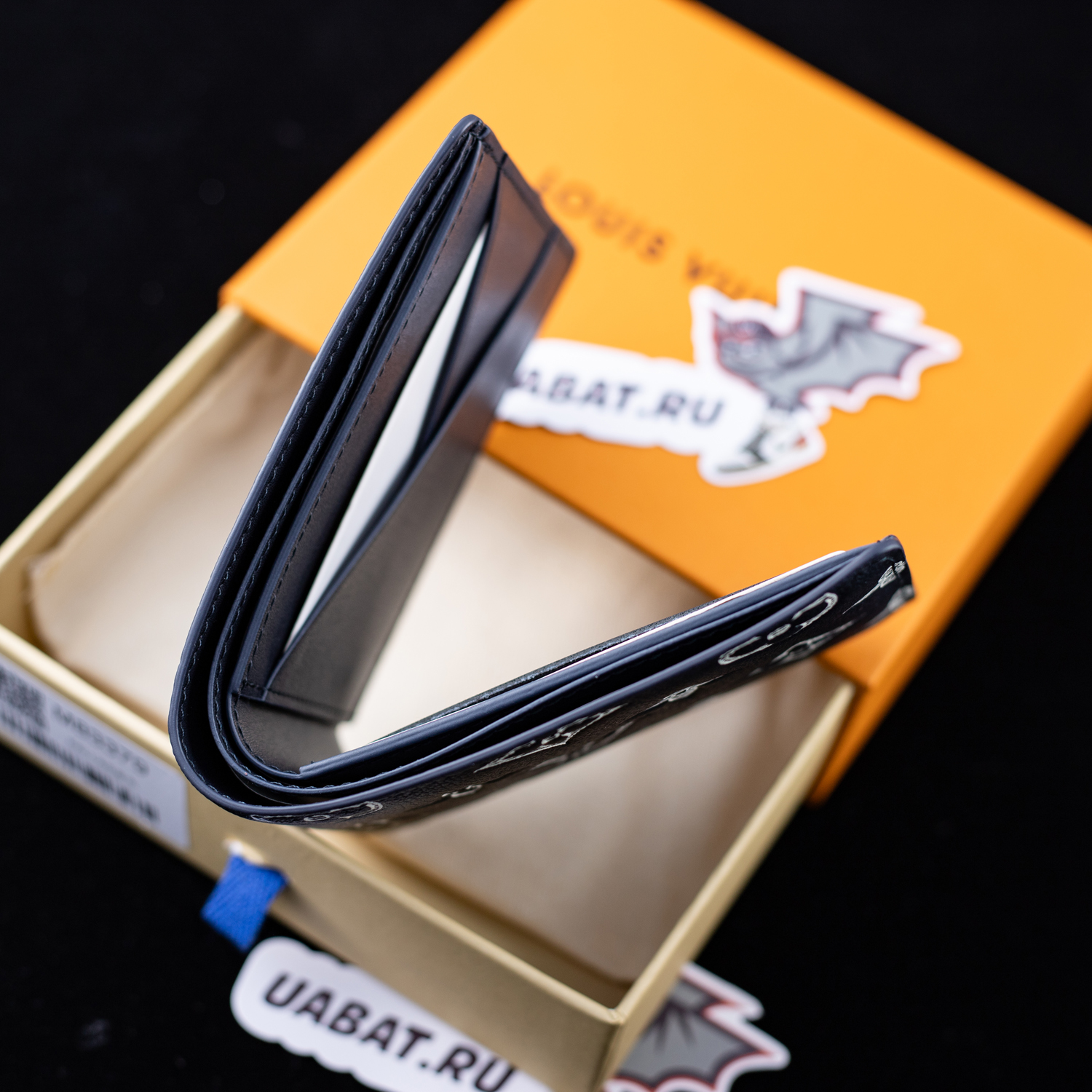 Louis Vuitton Multiple Wallets M83379 11.5*9*.1.5cm