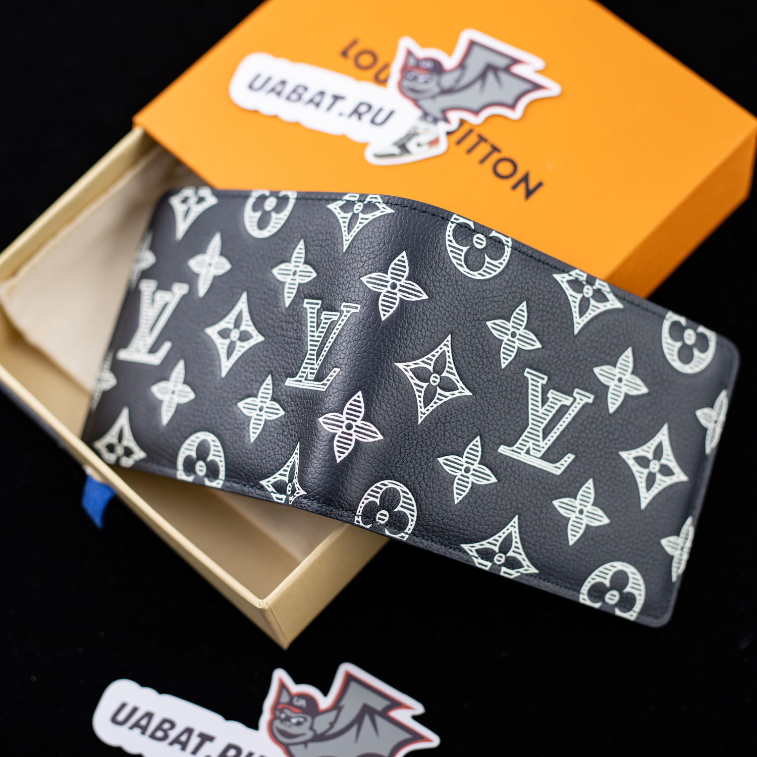 Louis Vuitton Multiple Wallets M83379 11.5*9*.1.5cm