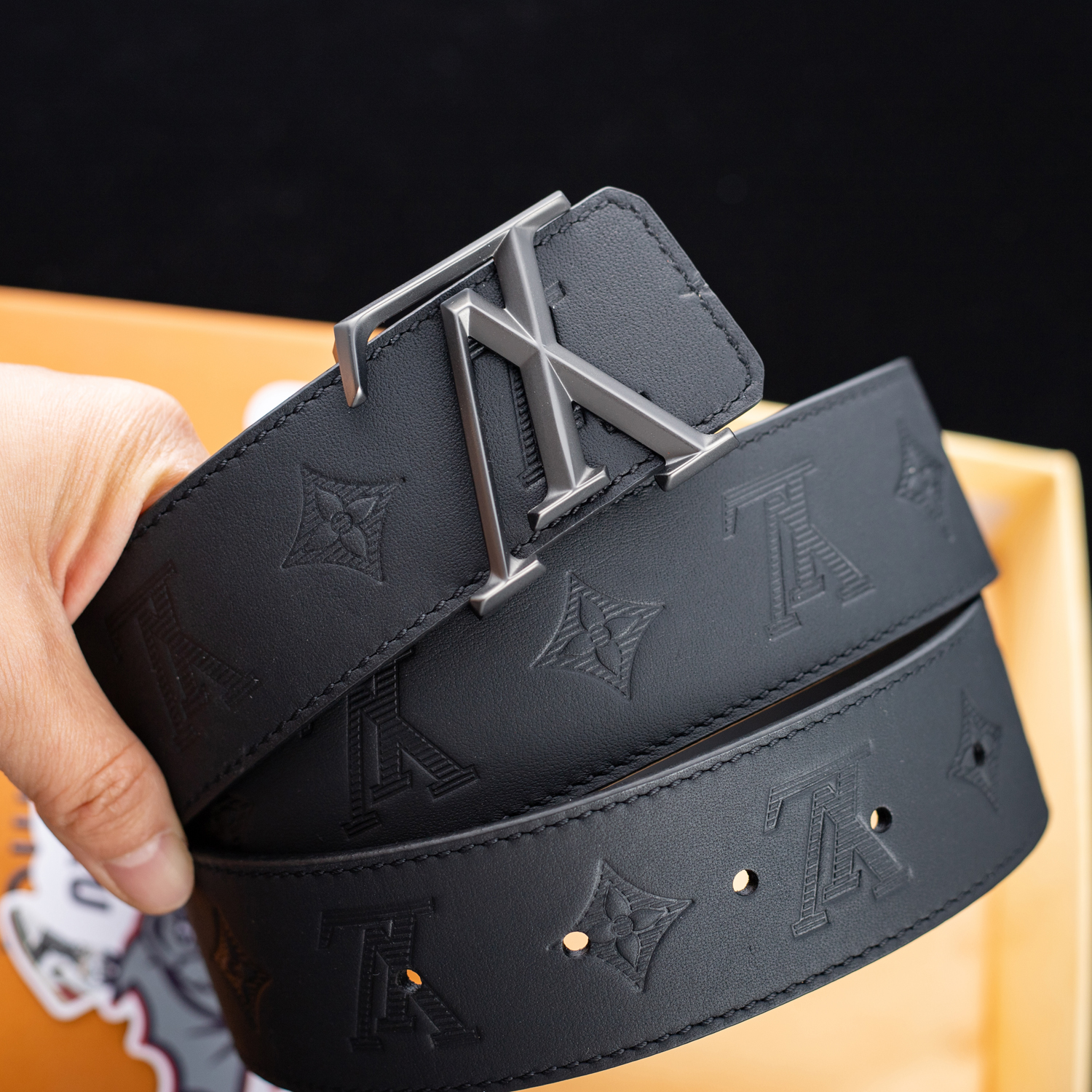 Louis Vuitton Belts M0032T 40mm