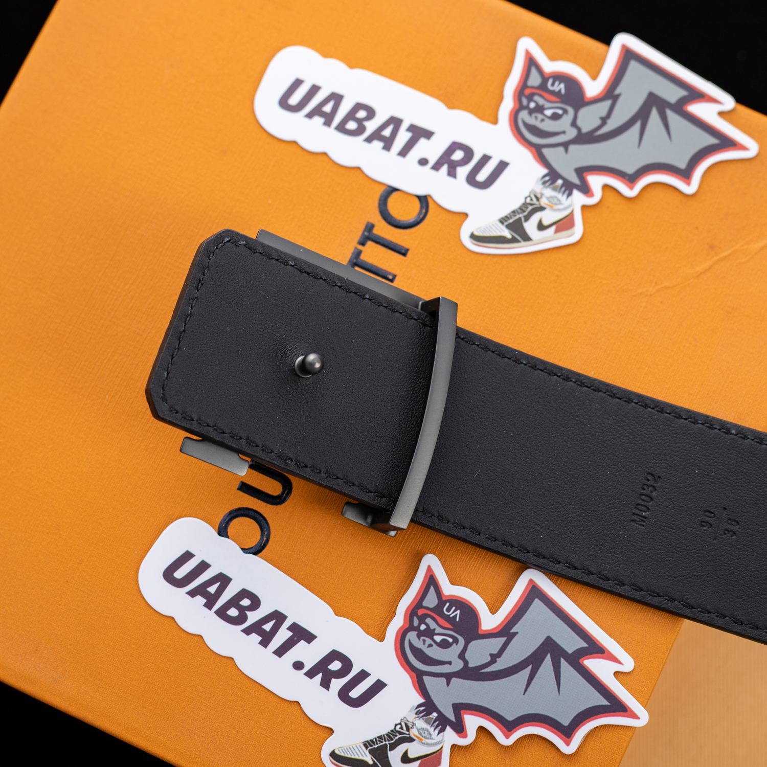 Louis Vuitton Belts M0032T 40mm