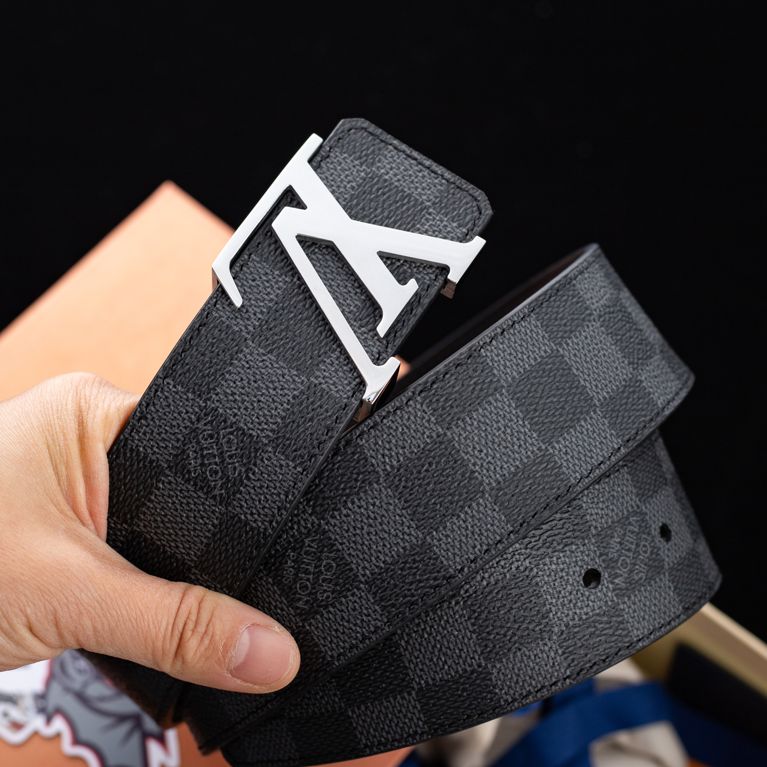 Louis Vuitton Initiales 40mm Reversible Belts M0107U