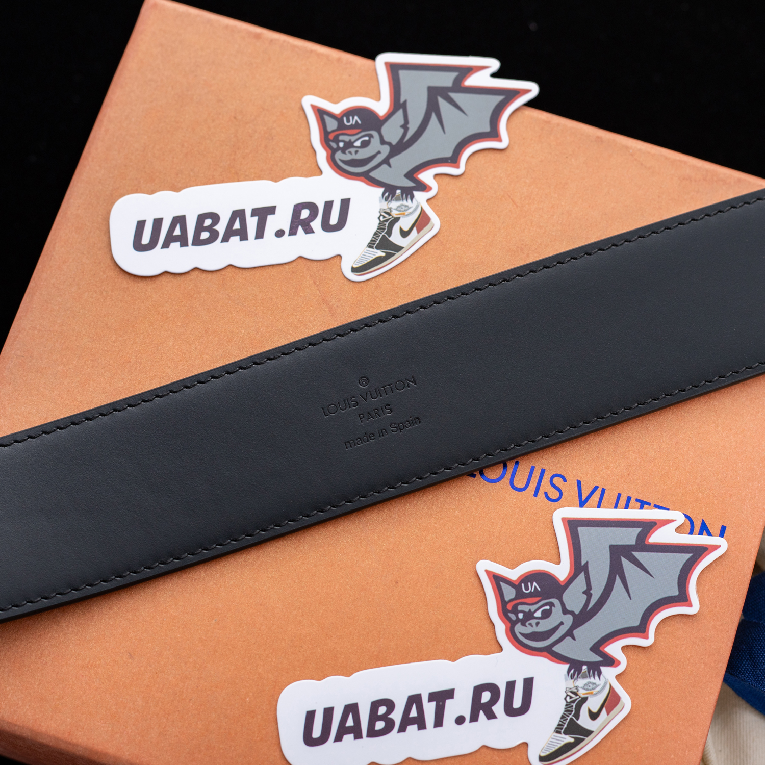 Louis Vuitton Initiales 40mm Reversible Belts M0107U