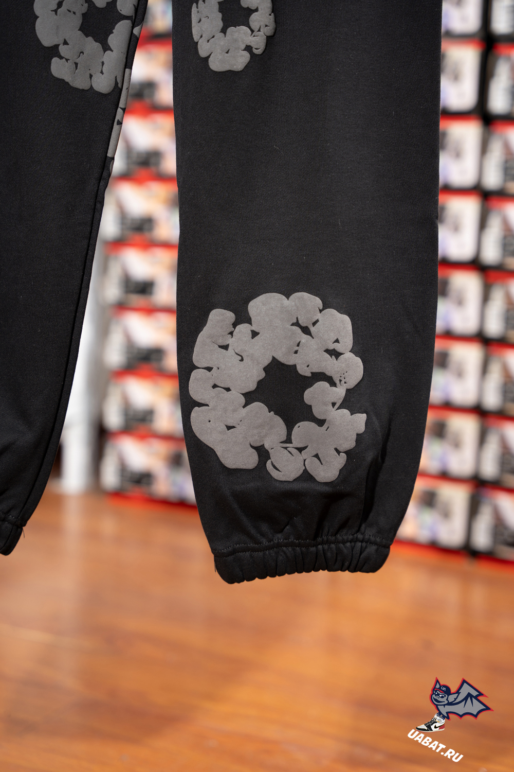 Denim Tears Cotton Wreath Sweatpants Black Monochrome