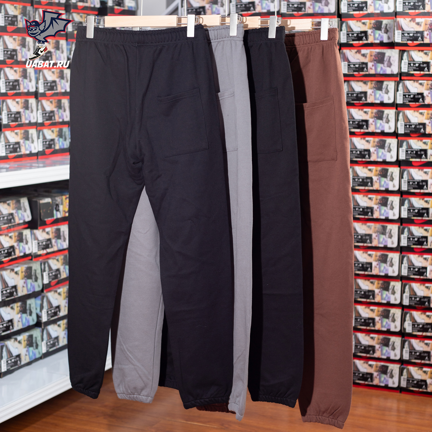Sp5der OG Web Sweatpants series